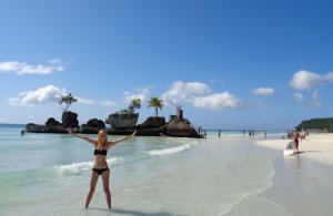 This is how crowded is the beach in reality.